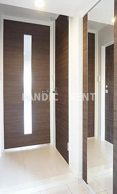 【玄関】 | ネストピア博多祇園