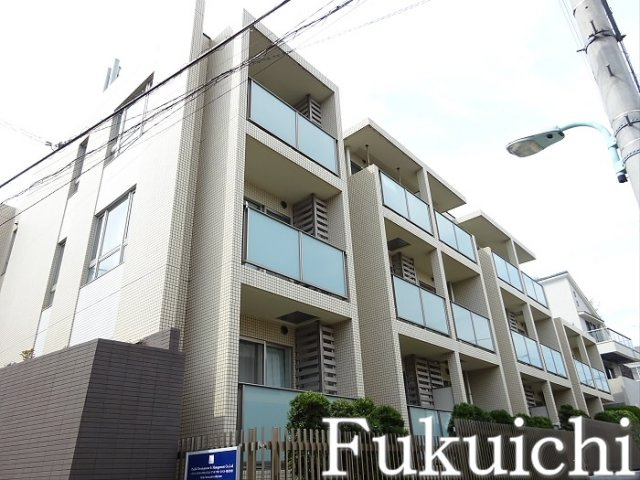 柿の木坂EASTの外観