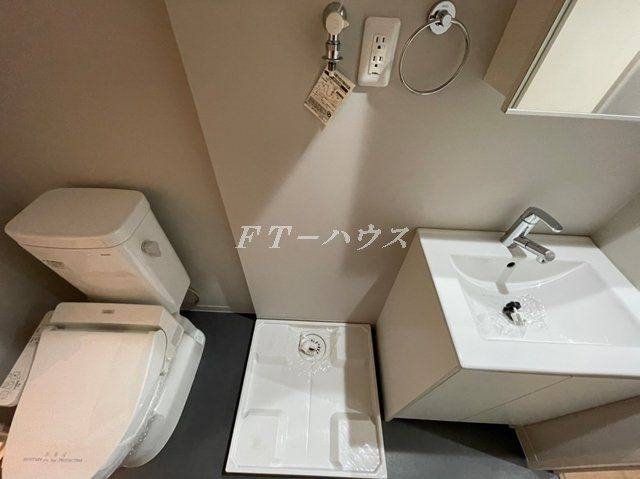 THE　HOUSE　船橋前原(ザ　ハウス　フナバシマエハラ)のトイレ