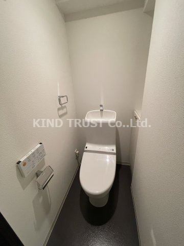 ミヤレジデンス西天満のトイレ|シンプルで使いやすいトイレです
