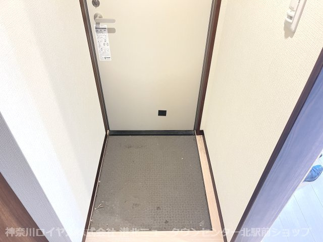 【玄関】