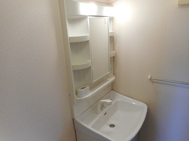 コンフォルターブルⅡの洗面所|コンパクトで使いやすい洗面所