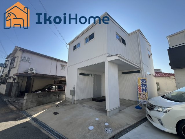 明石市北朝霧丘2丁目　築浅注文住宅　中古戸建の外観|●年中無休：見学時間9:00～20:00・当日予約可●築5年の築浅中古戸建になります。バス停まで徒歩10分でバス1本で明石駅まで行くことができるので通勤通学に便利です。