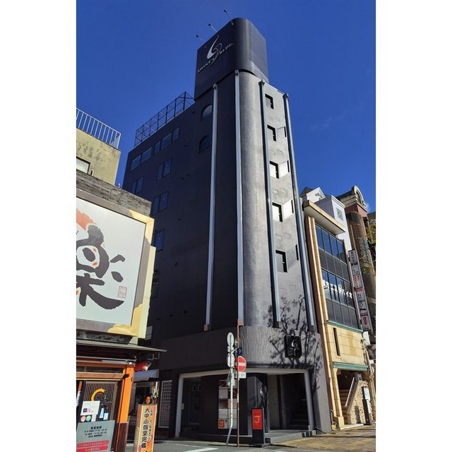 シャインズビル