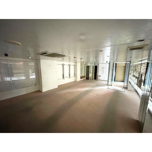 シャインズビルの内装