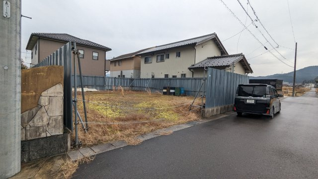 土地　西深瀬の周辺