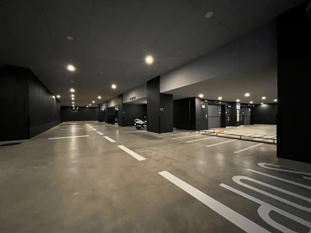 シティタワー大阪本町の駐車場