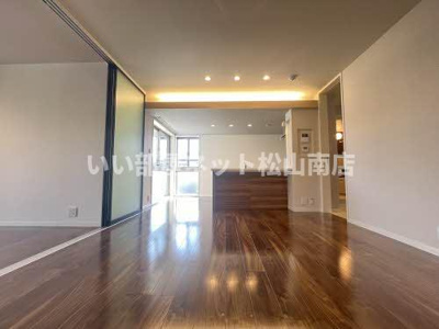 【居間・リビング】 | ベレオ道後