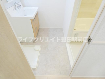 【洗面所】 | ラフィナージュ