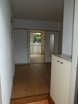 エクセル大高台の玄関