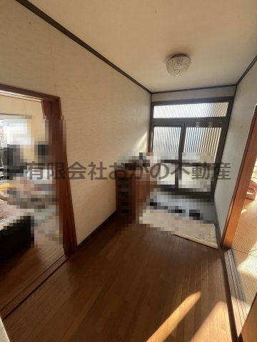 白浜町売倉庫・作業所の玄関