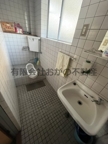 白浜町売倉庫・作業所のトイレ