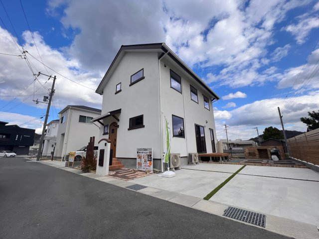 花田町上原田新築後未入居戸建の外観