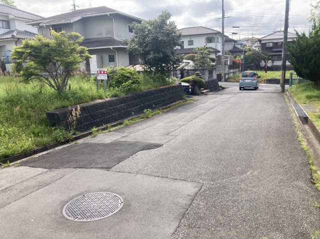上郡町高田台の前面道路含む現地写真