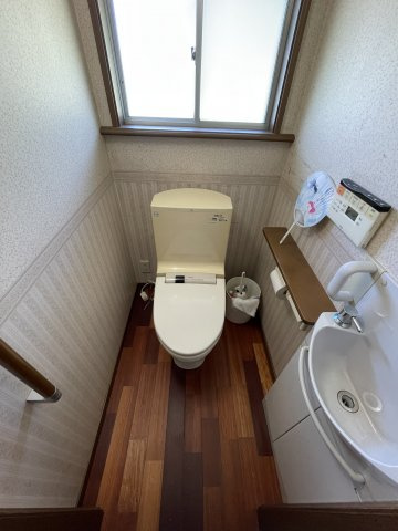 相生市若狭野町野々　一戸建のトイレ