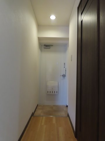 ハイツパオの玄関