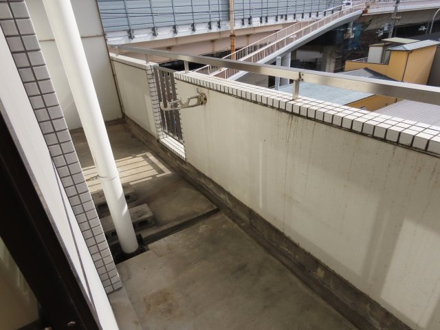 ハイツパオのバルコニー