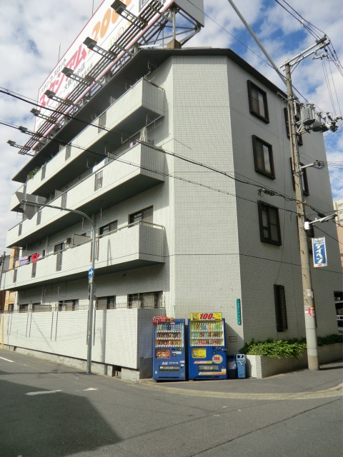 ハイツパオの外観