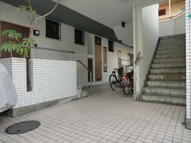 ハイツパオのエントランス