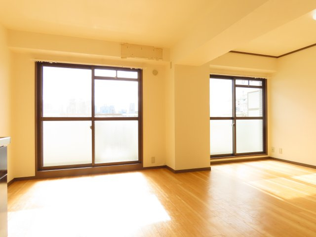 ハイツパオの居間・リビング