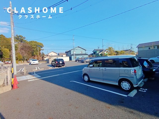 レインボーガーデン　Ｂ棟　　刈谷市近郊の賃貸ならクラスホーム刈谷店の駐車場