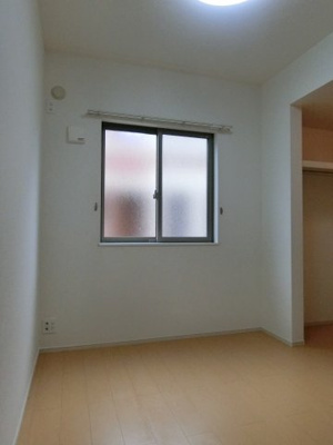 【洋室】 | ハルコウ・イズミ