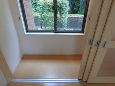 【バルコニー】 | ハルコウ・イズミ