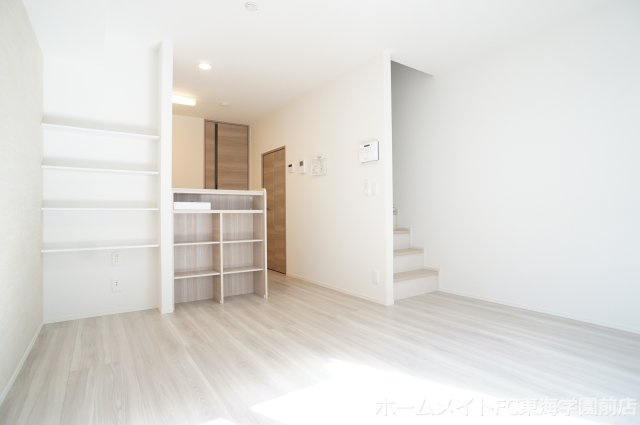 トリシア小山の居間・リビング