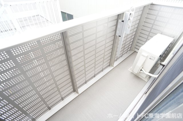 トリシア小山のバルコニー