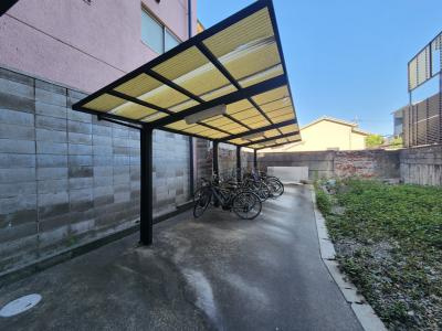 RAVENNA（ラベンナ）の駐車場|駐輪場