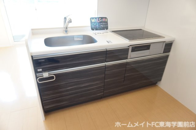 熊本市東区長嶺東５丁目のアパートのキッチン