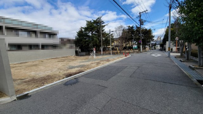 【前面道路含む現地写真】 | 雲井町建築条件付土地 | 南側道路　幅員6.2ｍ