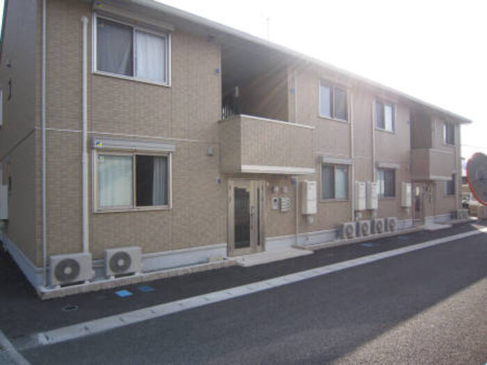 熊本市東区御領５丁目のアパートの外観