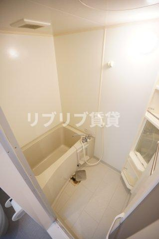 ノーベルパーク　１６の浴室