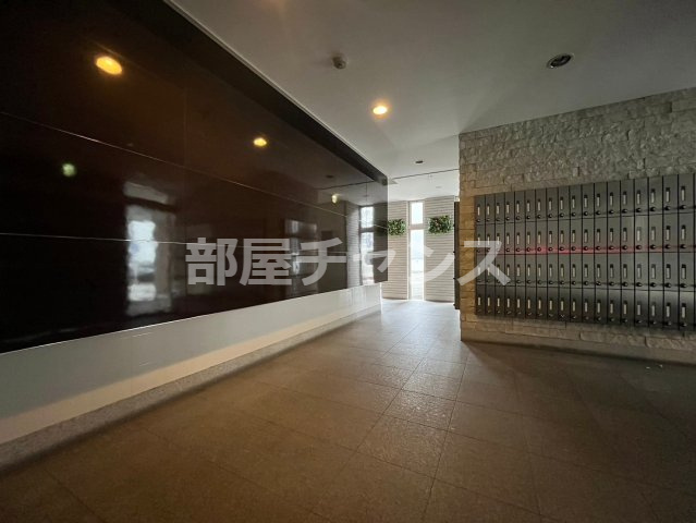 La Douceur今池のロビー|清潔なロビーです