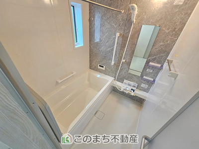 【浴室】 | いろどりアイタウン那須塩原市埼玉23-P1 | ゆったりと入れるフルオートバスはお子様との団らんバスタイムが楽しめます♪
足を伸ばしてゆったりくつろげる１坪バスルームです☆