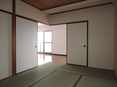 【子供部屋】 | ロジュマン麻生中