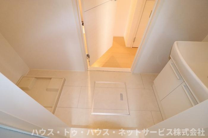 ルーエ　Ａの洗面所