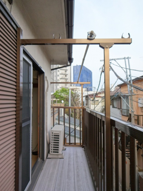 ハウス村井のバルコニー|※写真は同建物別室の参考画像でございます。