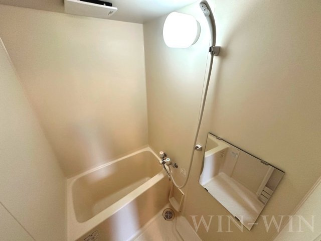 ミューズイン花中 Aの浴室