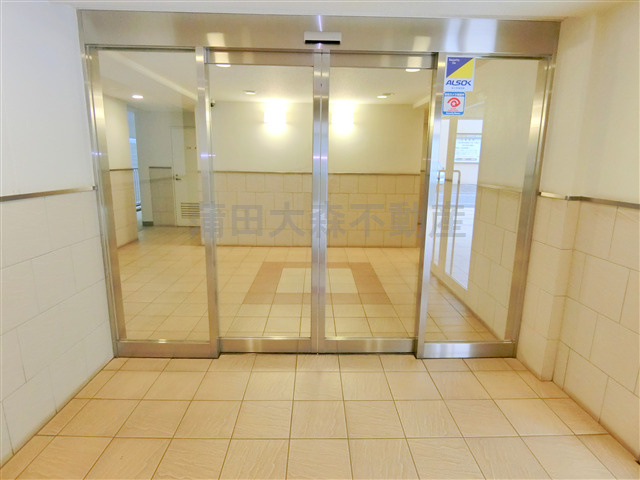 セントパレス大鳥居のエントランス