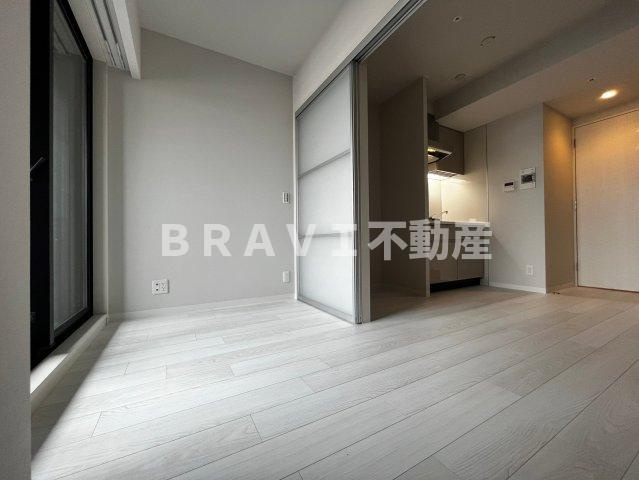 ルフォンプログレ堺筋本町タワーレジデンス BRAVI不動産の洋室