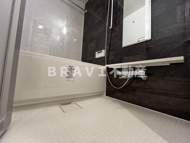 ルフォンプログレ堺筋本町タワーレジデンス BRAVI不動産の浴室