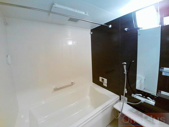 グレイスコート神戸住吉の浴室