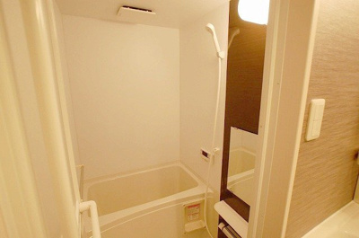 【浴室】 | Orion Hills | 別号室の写真になります。現況優先。