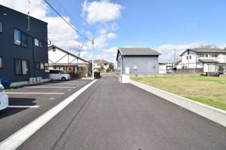 【その他】 | ナチュラルA・B棟 | 前面道路