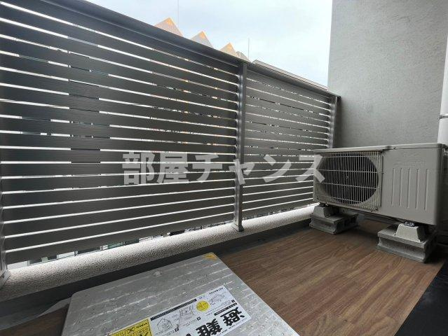 LaDouceur今池南のバルコニー|毎日通るエントランスはこのようになっています