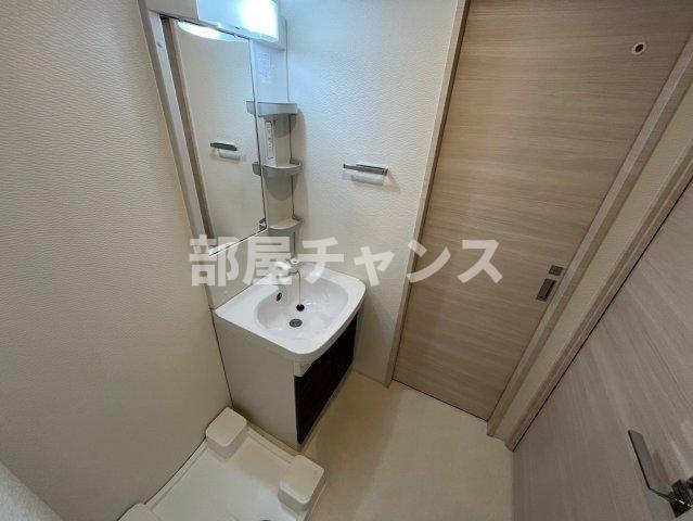 LaDouceur今池南の独立洗面台|朝の身支度には欠かせない独立洗面化粧台