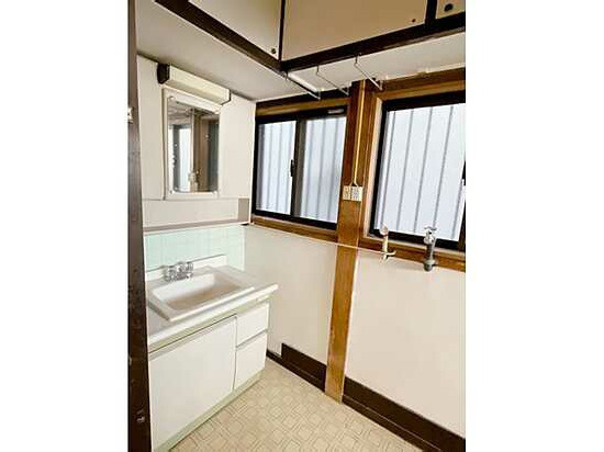 【独立洗面台】