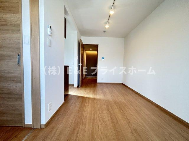 【居間・リビング】 | リアンレガーロ平尾ステーション